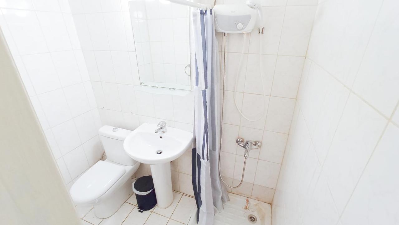 1A Beach & Business Apartment In The City Center! Larnaka Exterior foto